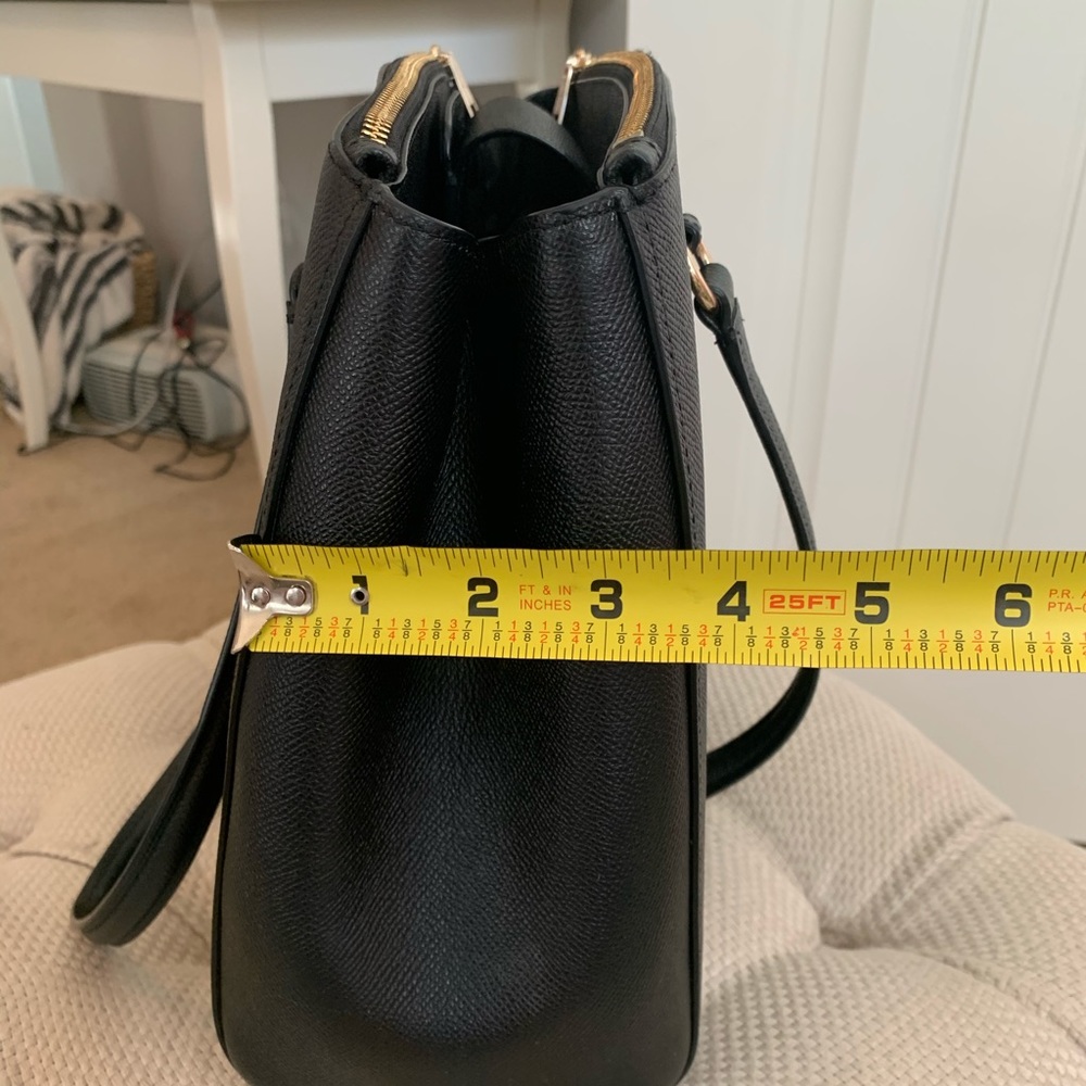 Authentic Coach Purse - Picture 7 of 8